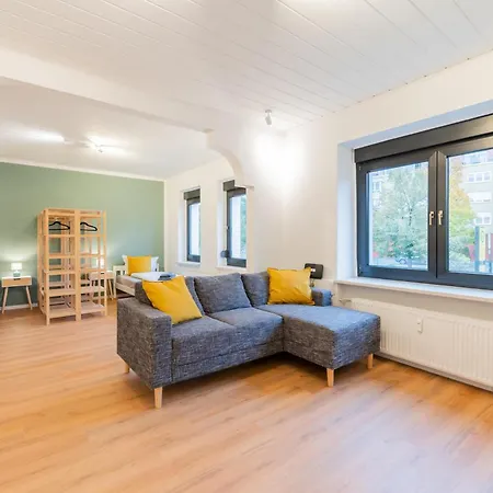 Apartament Monteurwohnung Dresden-klotzsche I *